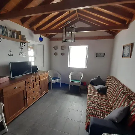 Casa de Férias Adega Da Figueira Calheta de Nesquim