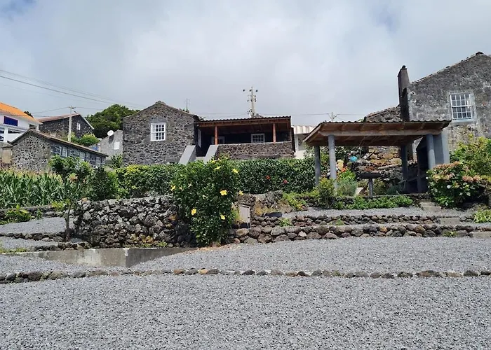 Adega Da Figueira Casa de Férias Calheta de Nesquim