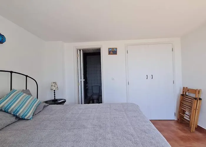 Holiday home Adega Da Figueira Calheta de Nesquim